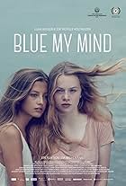 Luna Wedler and Zoë Pastelle Holthuizen in Blue My Mind (2017)