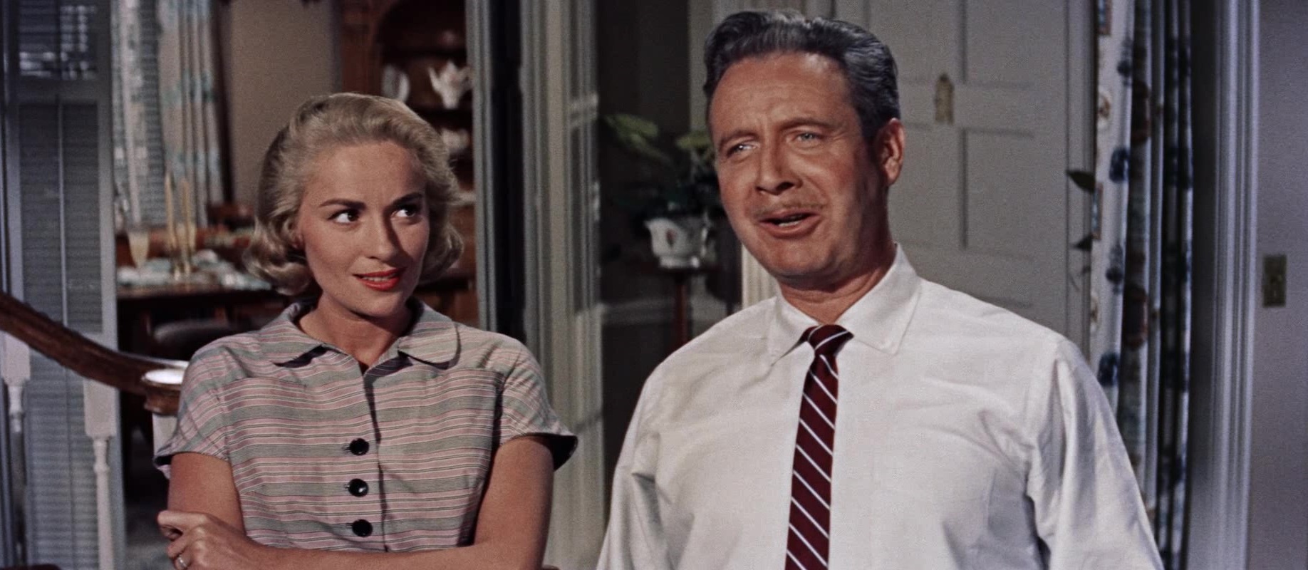 Mary LaRoche and Arthur O'Connell in Gidget (1959)