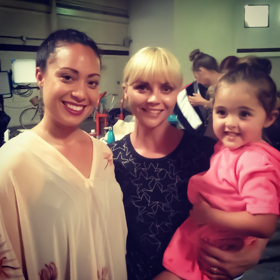 Nicole with Christina Ricci on the set of Distorted