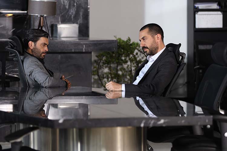 Emir Benderlioglu and Ozan Akbaba in 132. Bolum (2019)