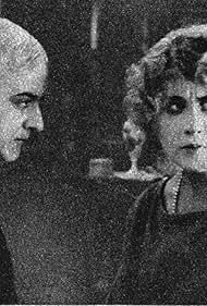 Emmy Lynn and Jean Toulout in La faute d'Odette Maréchal (1920)