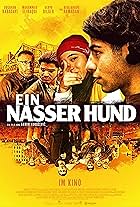 Ein nasser Hund