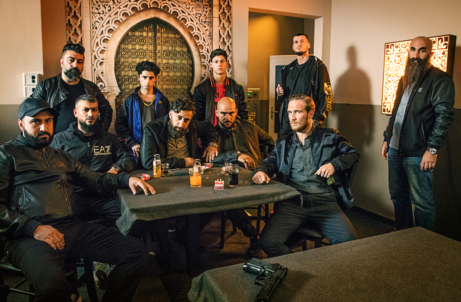 Frederick Lau, Kida Khodr Ramadan, Sam Kalidi, Emilio Sakraya, Sami Nasser, Rauand Taleb, and Veysel Gelin in 4 Blocks (2017)