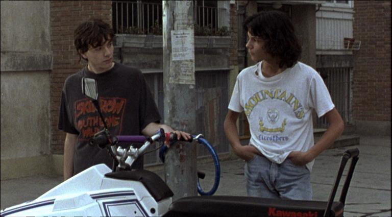 Timy Benito and Críspulo Cabezas in Barrio (1998)