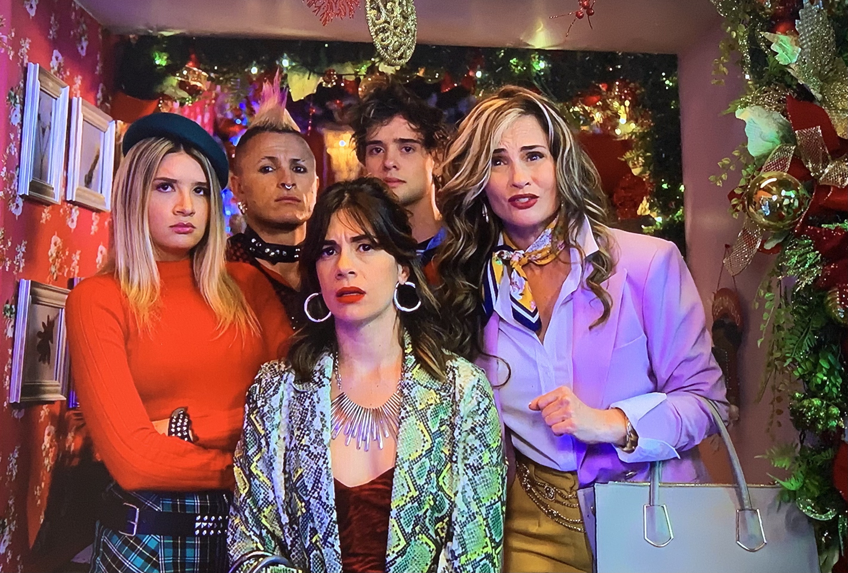 Aura Cristina Geithner, María Cecilia Sánchez, Mariana Gómez, and Julián Cerati in Chichipatos: ¡Qué chimba de Navidad! (2020)