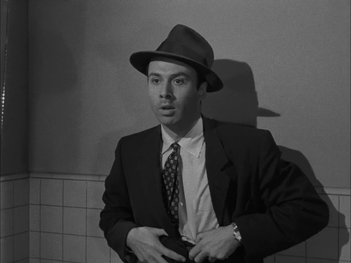 Richard Kiley in Pickup on South Street (1953)