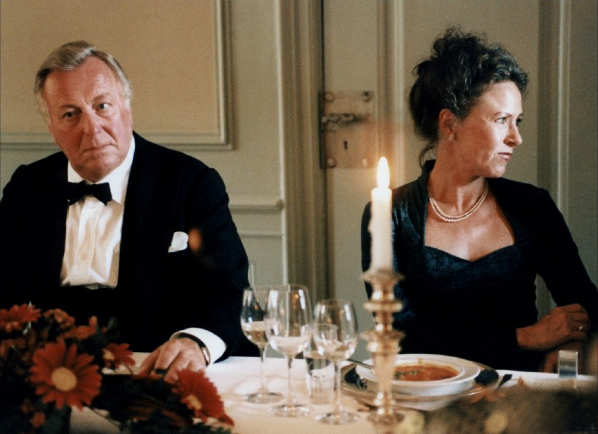 Henning Moritzen and Birthe Neumann in Festen (1998)