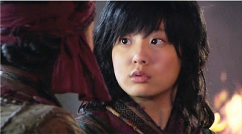 Nam Ji-hyun in Nữ Hoàng Seon Deok (2009)