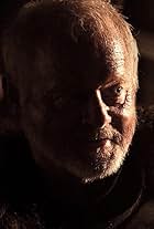 Robert Pugh in Trò Chơi Vương Quyền (2011)