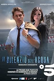 Ambra Angiolini and Giorgio Pasotti in Il silenzio dell'acqua (2019)