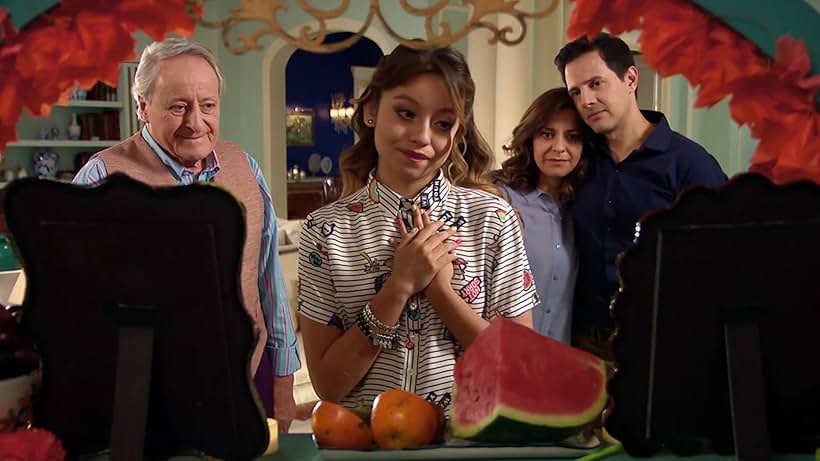 Roberto Carnaghi, Ana Carolina Valsagna, Karol Sevilla, and David Murí in Soy Luna (2016)