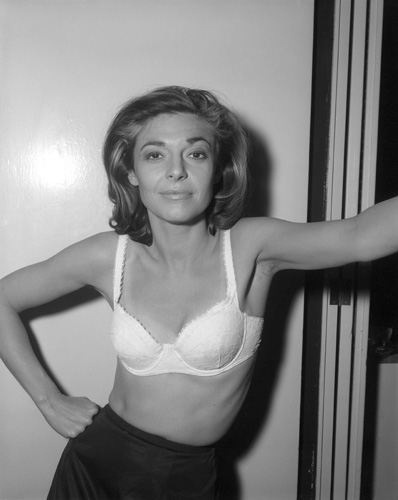 Anne Bancroft in Sinh Viên Tốt Nghiệp (1967)