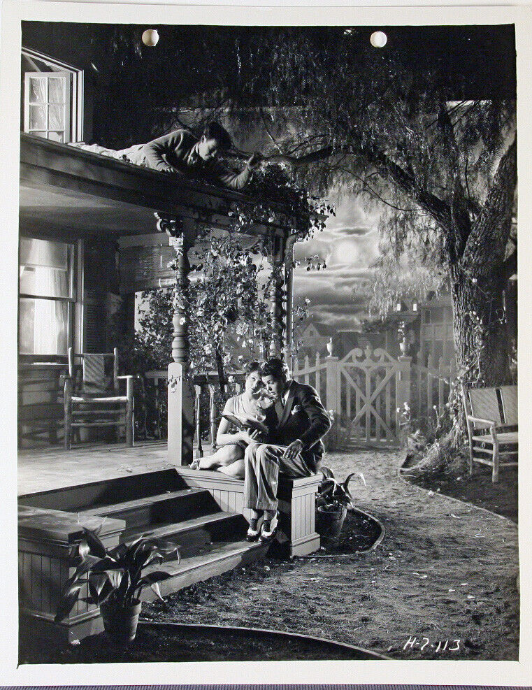 Sue Carol, Arthur Lake, and David Rollins in The Air Circus (1928)