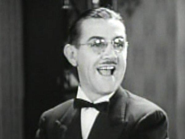 Charley Chase in Four Parts (1934)