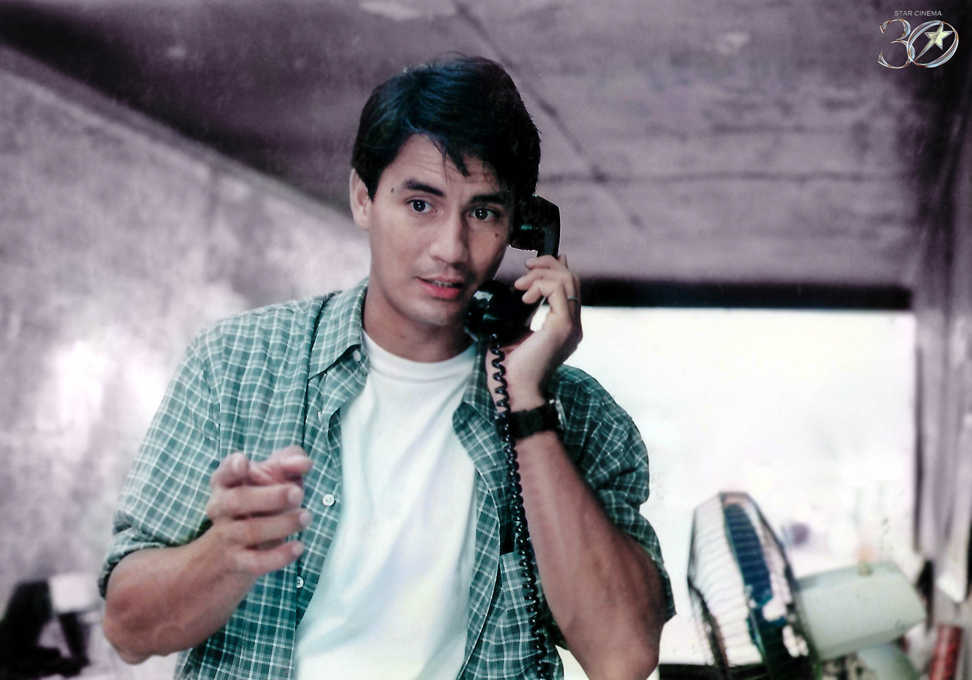 Richard Gomez in Minsan, minahal kita (2000)