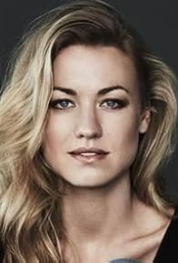 Primary photo for Yvonne Strahovski