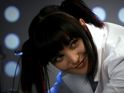 Noelle DuBois in Forbidden Science (2009)