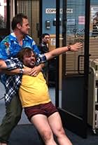 Jack Black and Joel McHale in Cộng Đồng Vui Tính (2009)