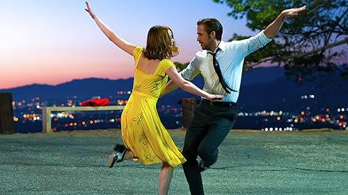 Ryan Gosling and Emma Stone in Những Kẻ Khờ Mộng Mơ (2016)