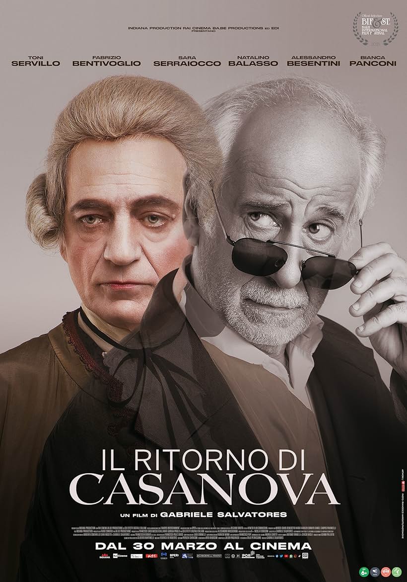 Fabrizio Bentivoglio and Toni Servillo in Il ritorno di Casanova (2023)