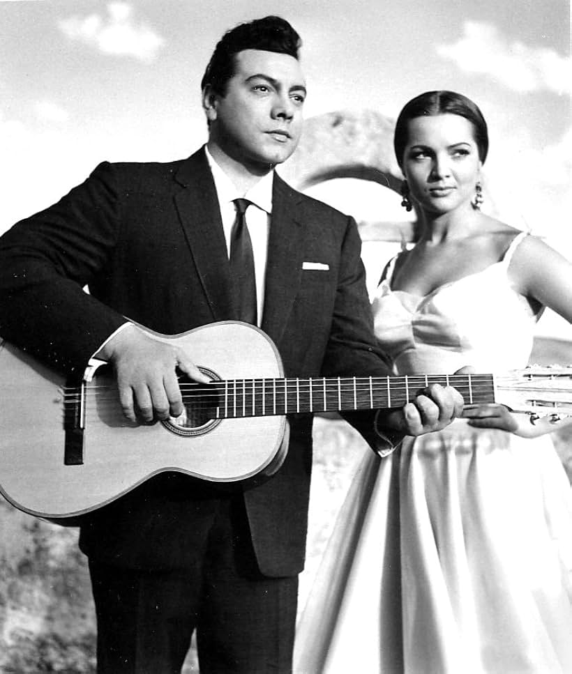 Mario Lanza and Sara Montiel in Serenade (1956)