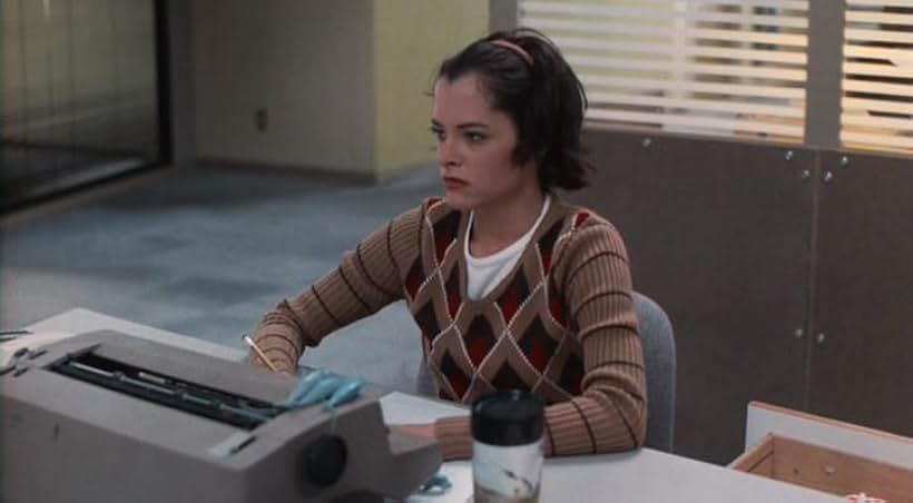 Parker Posey in Clockwatchers (1997)