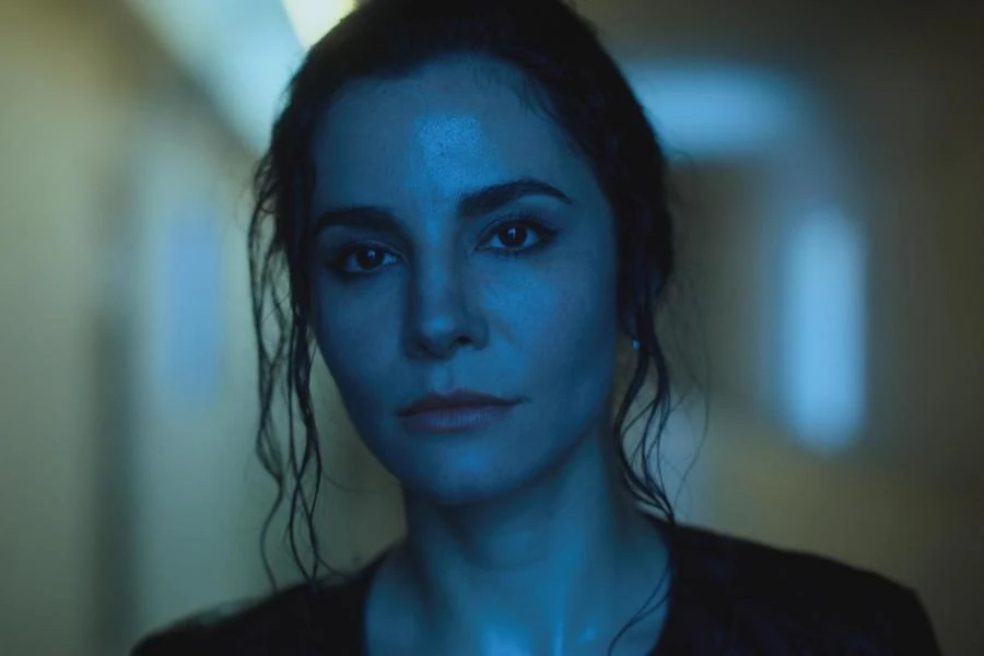 Martha Higareda in Linh Hồn Đổi Xác (2018)