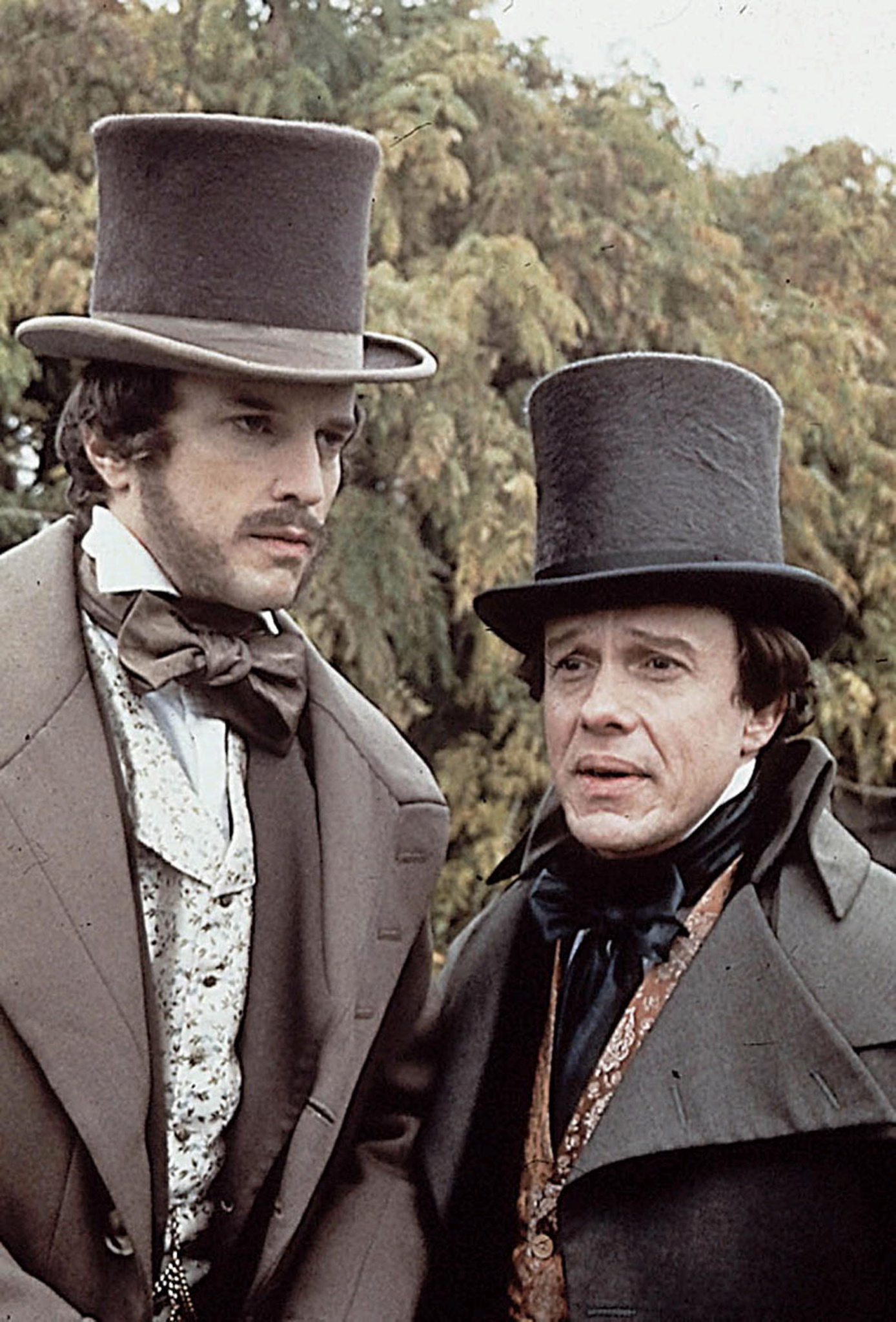 Jonathan Firth and Crispin Redman in Victoria & Albert (2001)