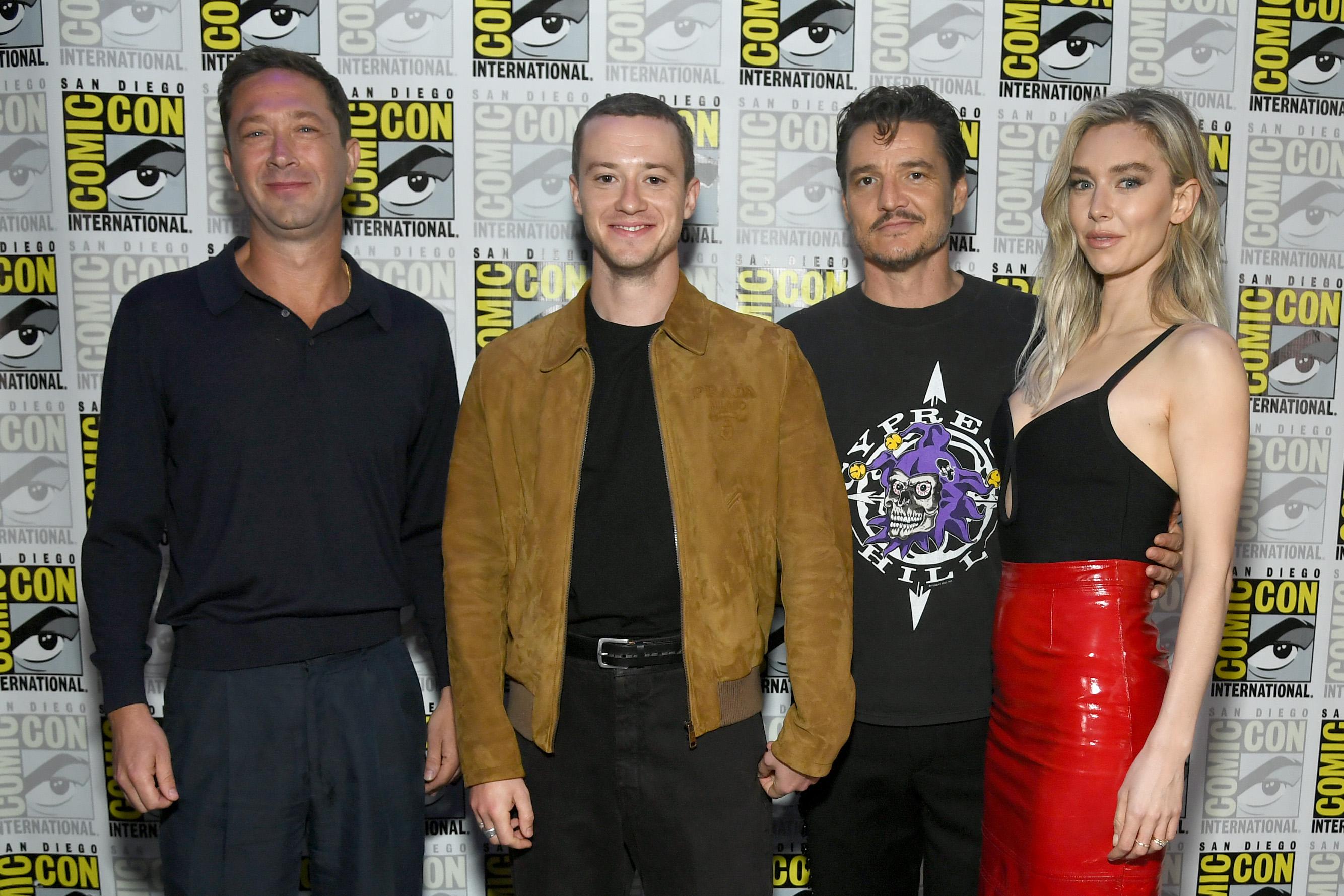 Pedro Pascal, Ebon Moss-Bachrach, Vanessa Kirby, and Joseph Quinn at an event for Bộ Tứ Siêu Đẳng (2025)