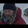 Mads Mikkelsen and Maria Thelma Smáradóttir in Arctic (2018)