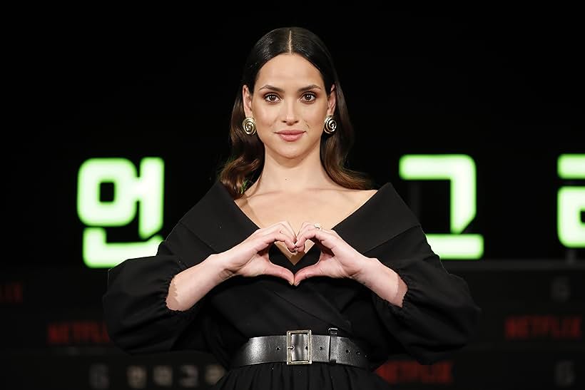 Adria Arjona at an event for 6 Underground - Đại Chiến Thế Giới Ngầm (2019)