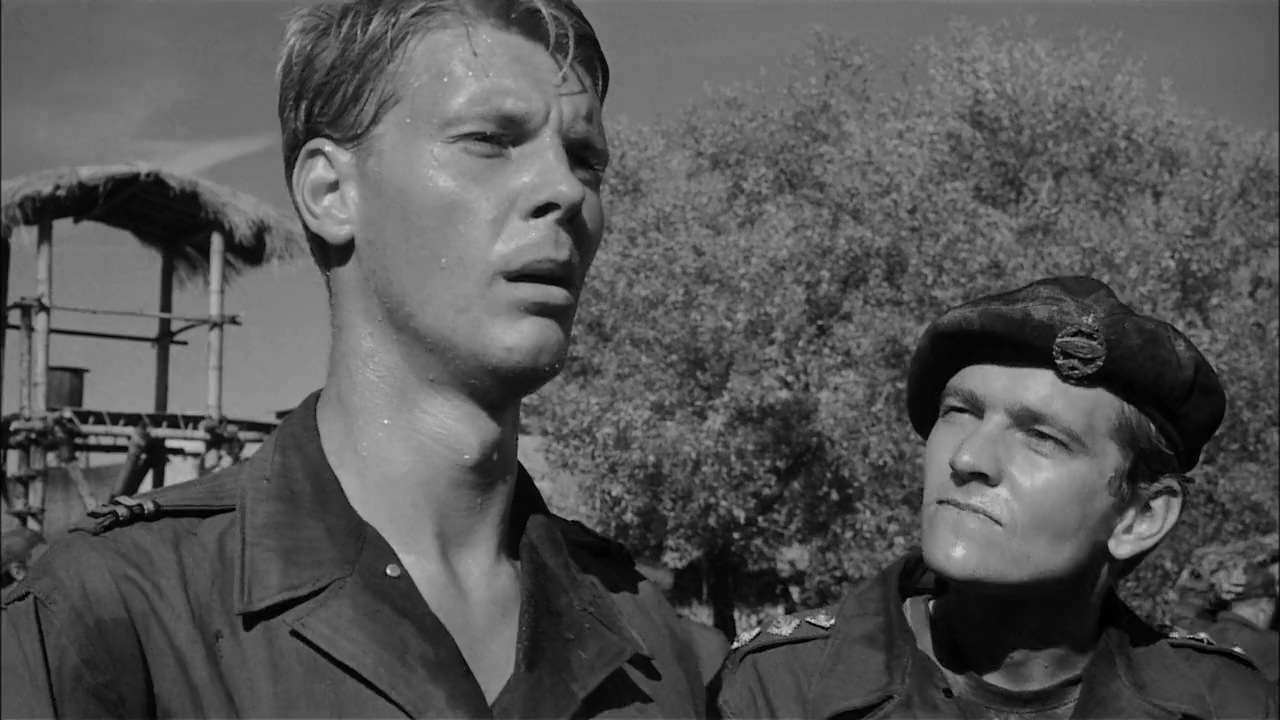 Tom Courtenay and James Fox in King Rat (1965)