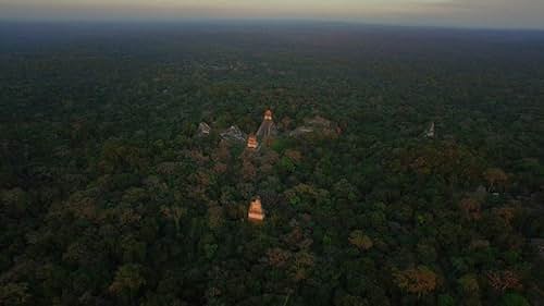 Naachtun: la cité Maya oubliée (2016)