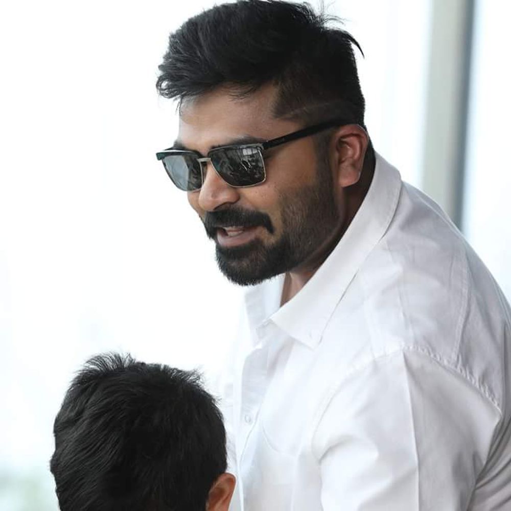 Silambarasan Rajendar in Chekka Chivantha Vaanam (2018)