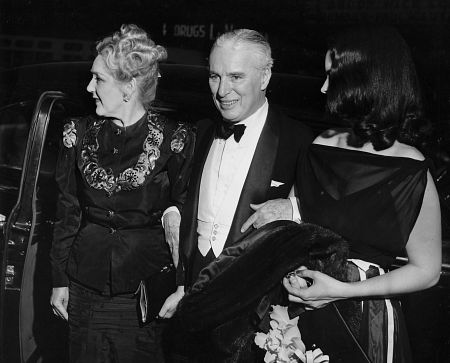 Mary Pickford, Charlie Chaplin, Ona O'Neil, at premiere of MONSIEUR VERDOUX, United Artists, 1947, **I.V.