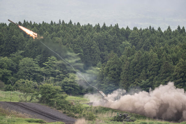 政府、2025年度に防衛予算を史上最高額に引き上げ、反撃能力を強化